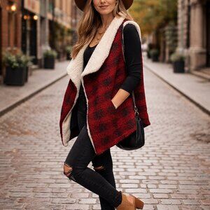 Burgundy Red Sherpa Vest Open Front Soft Cozy fits Women Medium to Large NEW